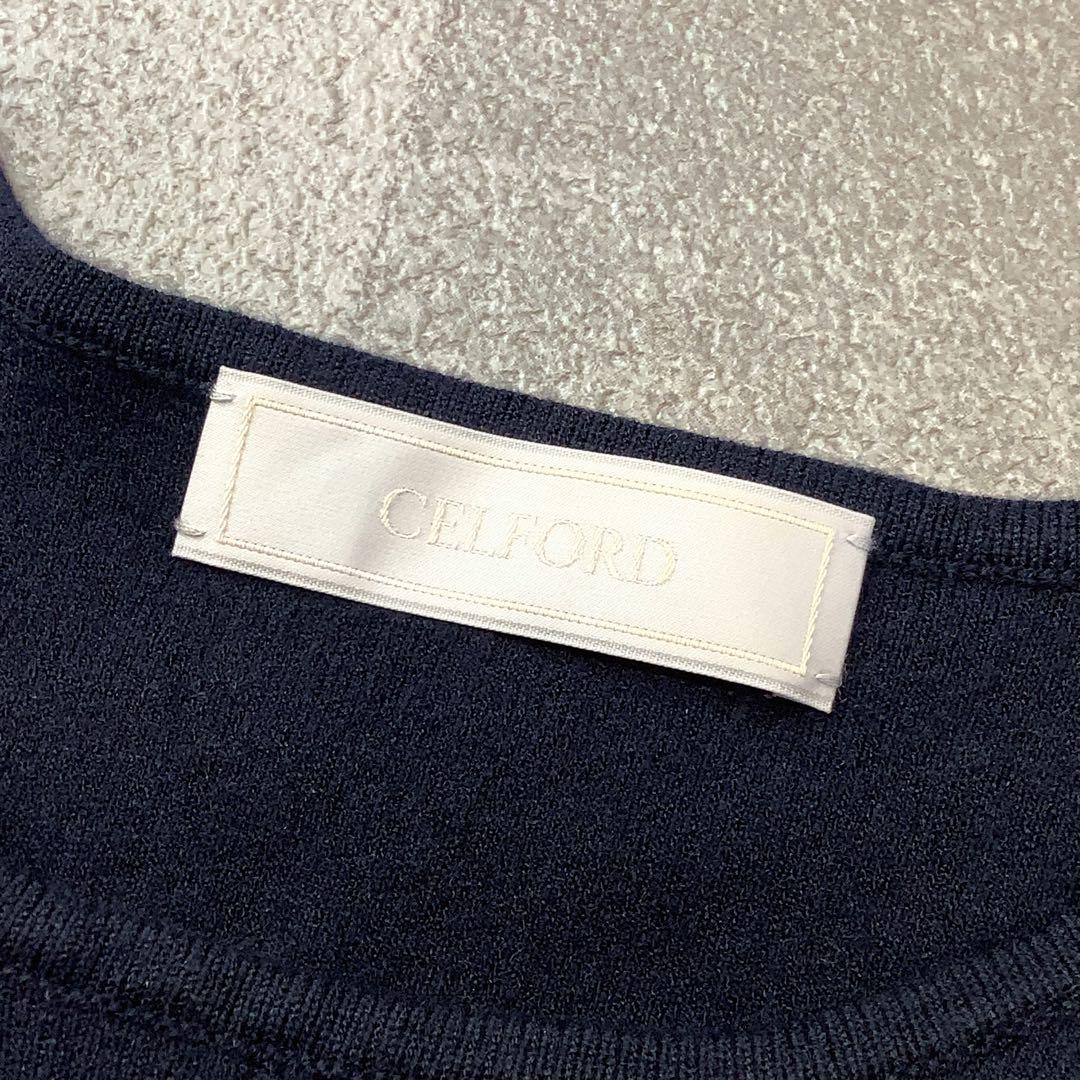 ネイビー