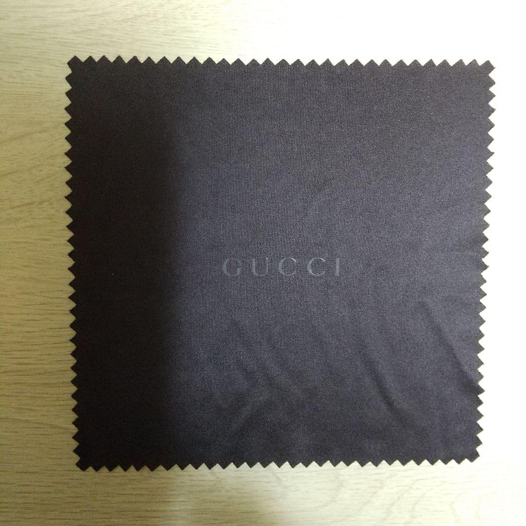 GUCCI スタッズ付き GGロゴサングラス グレー GG1838