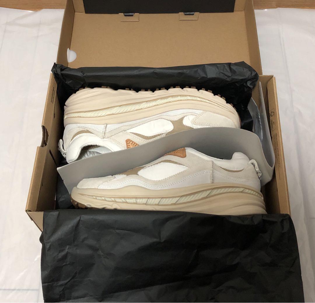 UGG アグ スニーカー 新品未使用品