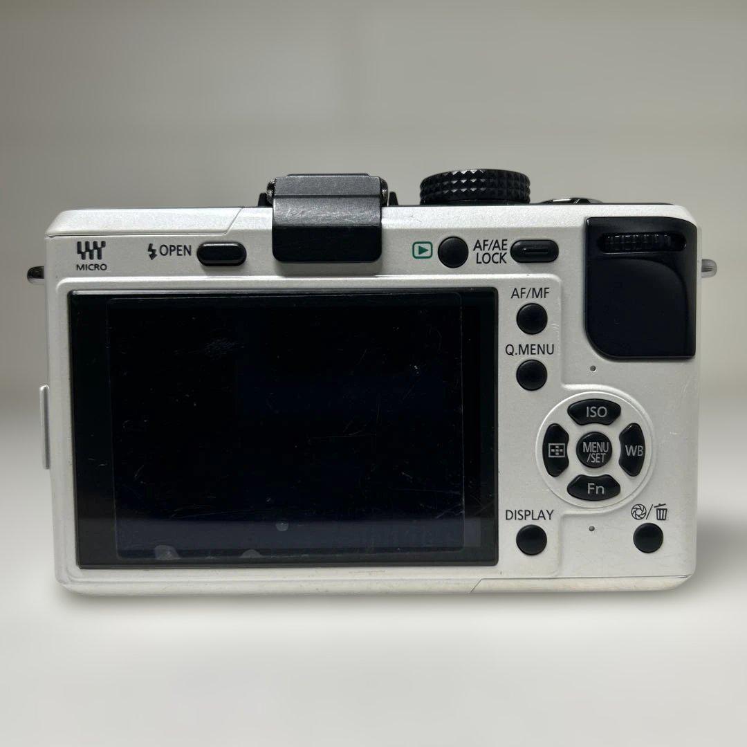 Panasonic LUMIX DMC-GF1 ボディのみ