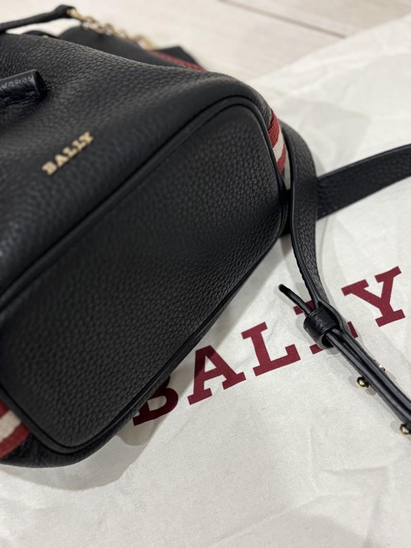 ★ BALLY