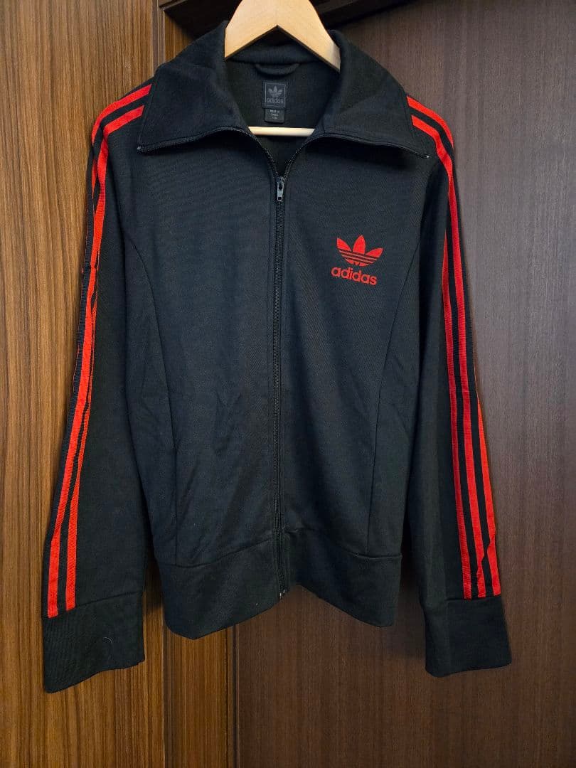 adidas アディダス トラックジャケット ジャージ 黒×赤M・adidas