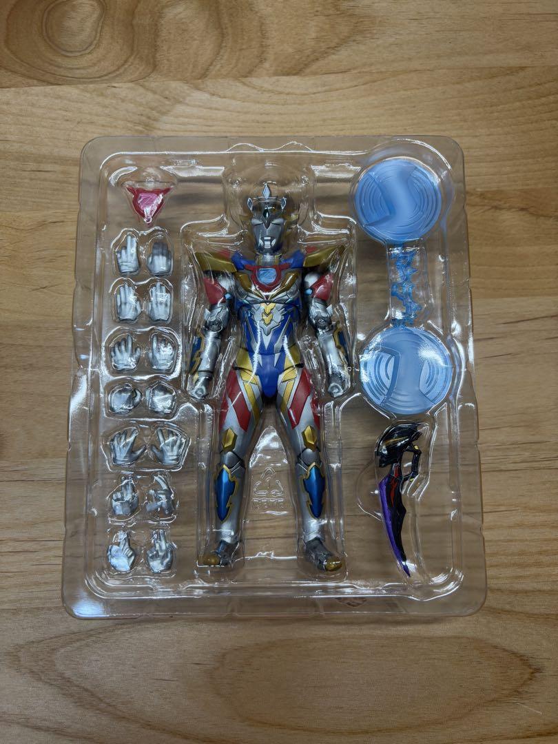 フィギュアーツ　ウルトラマンゼット　デルタライズクロー　開封品