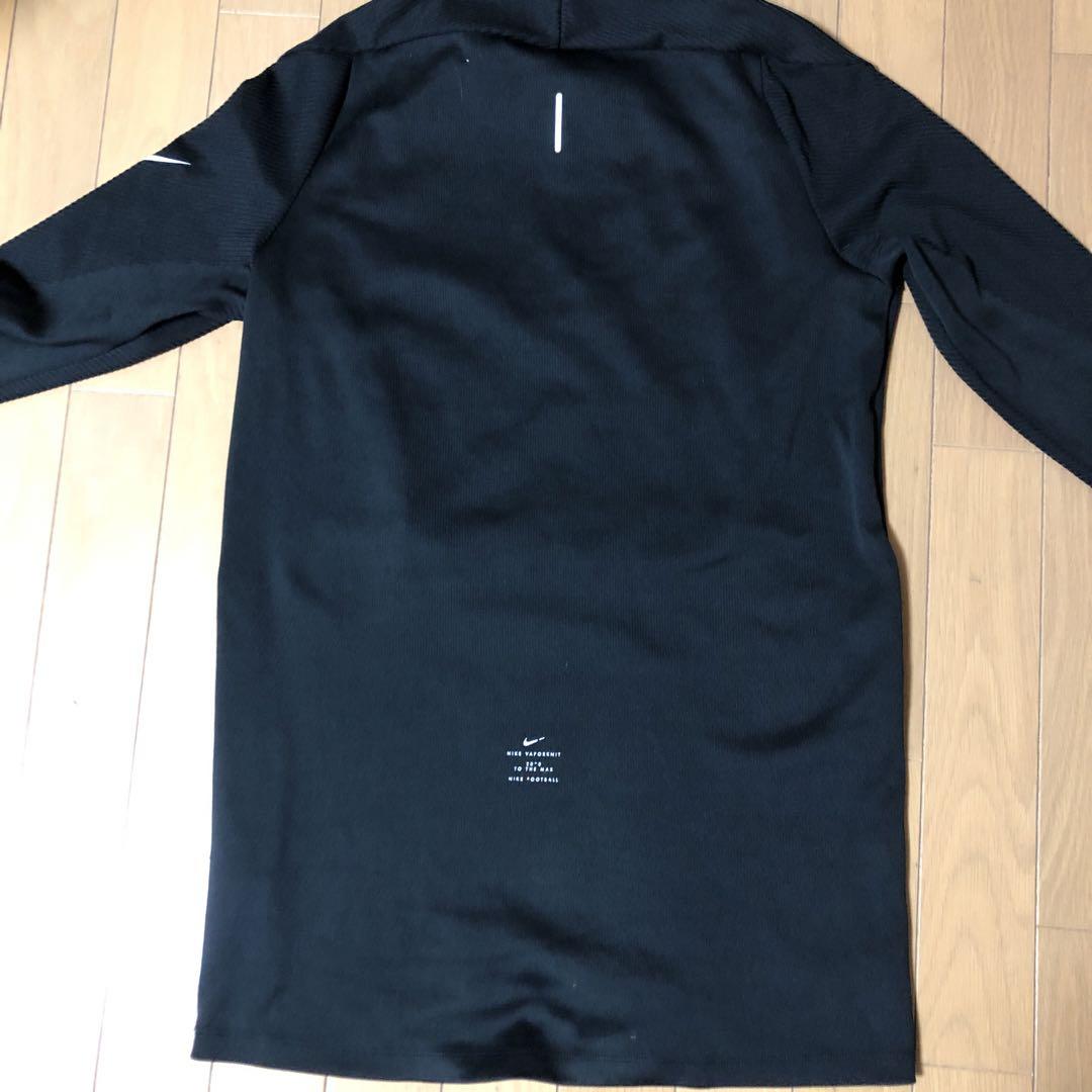 Nike ハーフジップ長袖シャツ ブラック