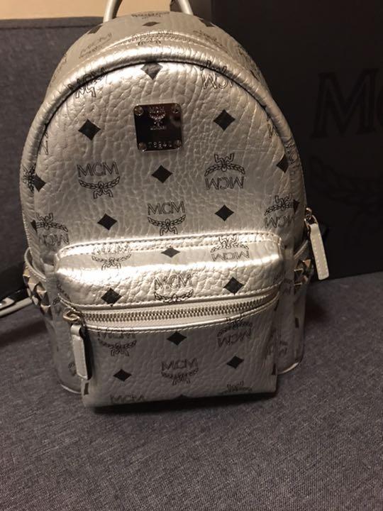 新品品質保証 値下げ 美品 MCM スタッズ バックパックSサイズ Zgktc-m62208375462 正規品爆買い