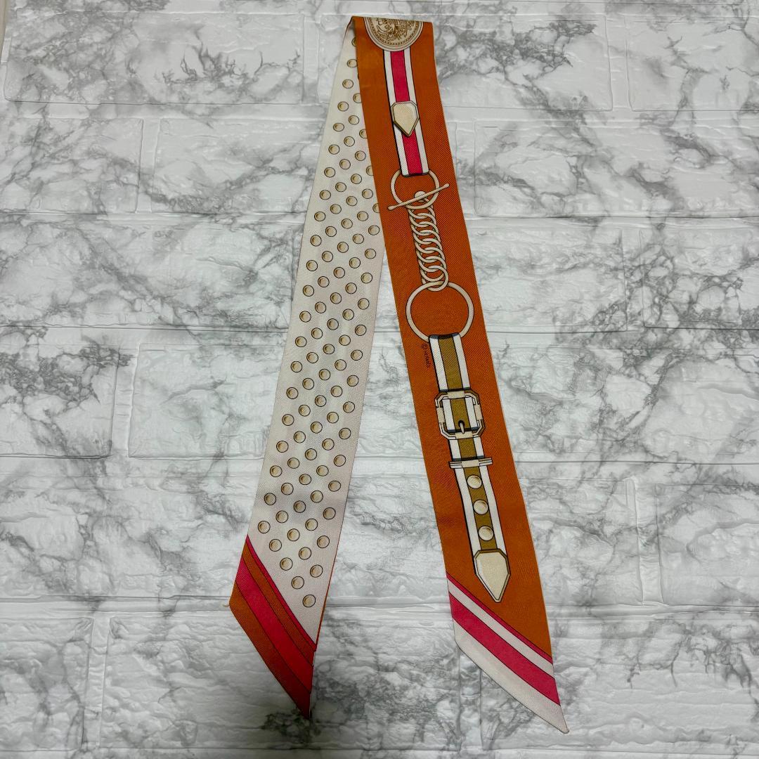 HERMES　エルメス　ツイリー　Grand Tralala グラン・トゥラララ