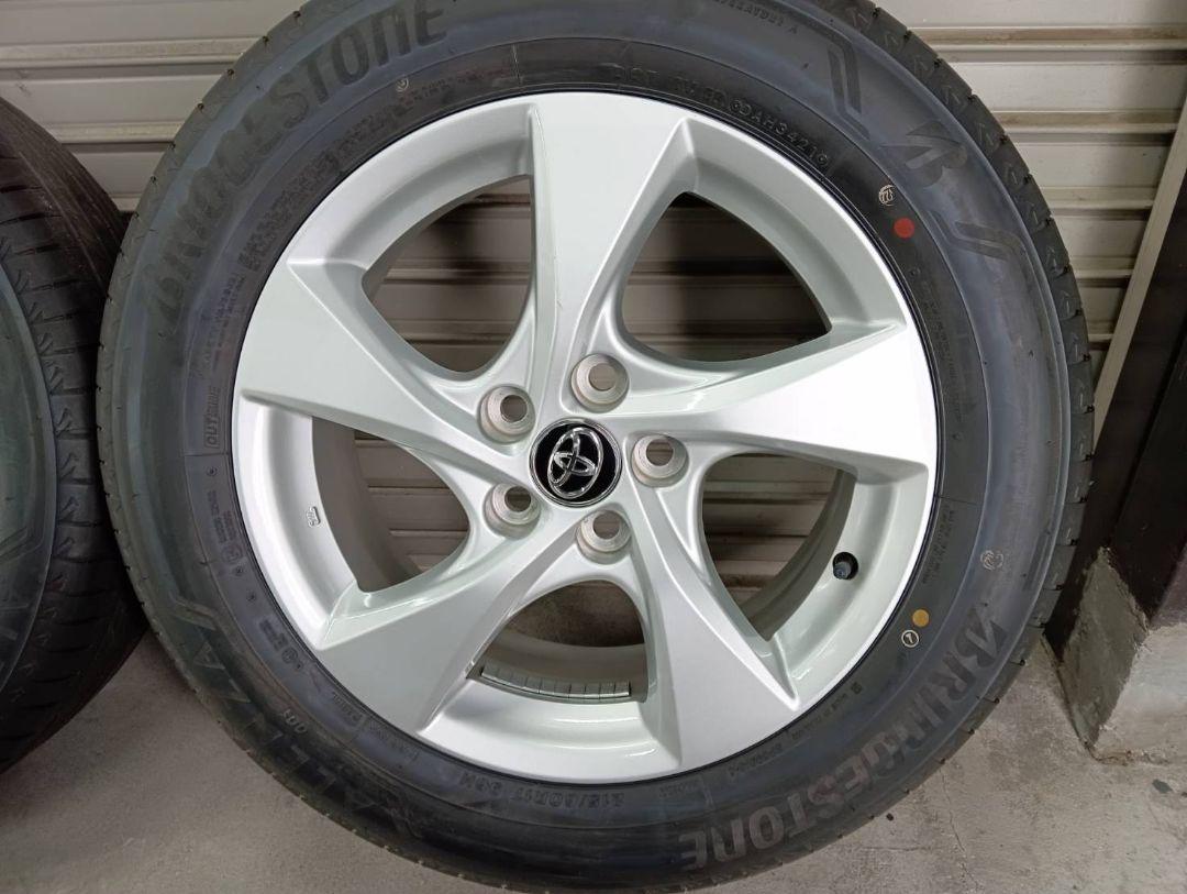 215|60R17