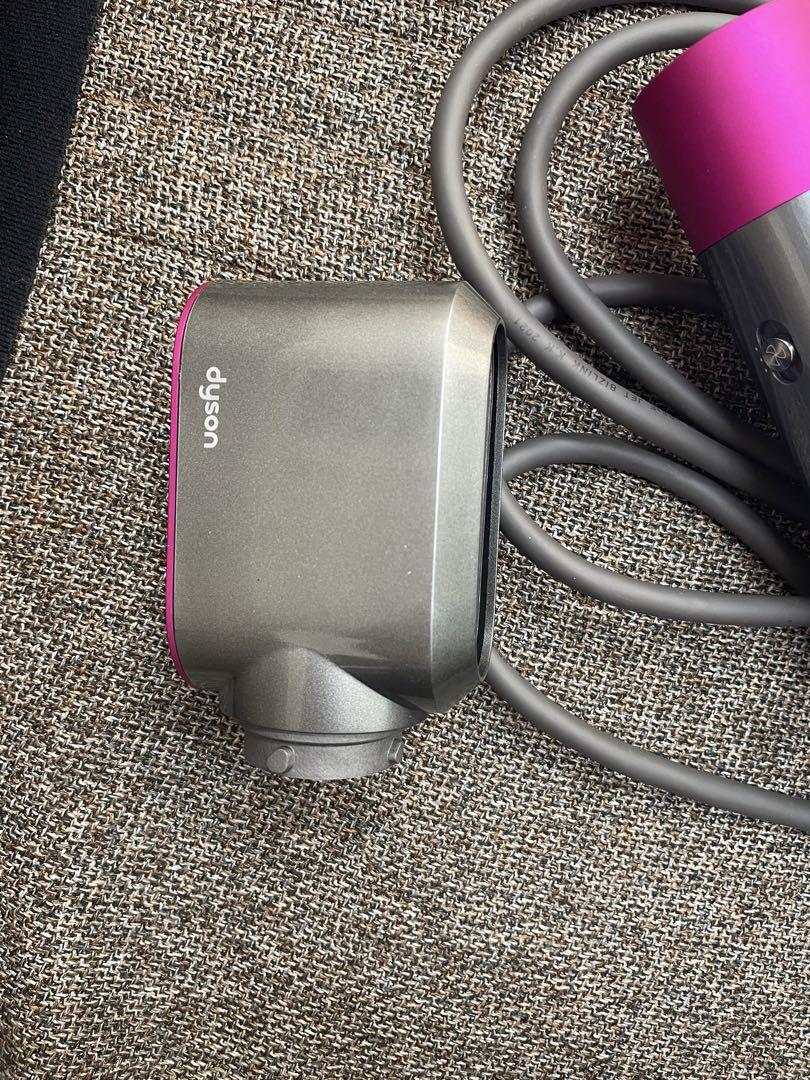dyson ダイソン　ヘアドライヤー　hs01 ダイソン dyson ドライヤー HS01