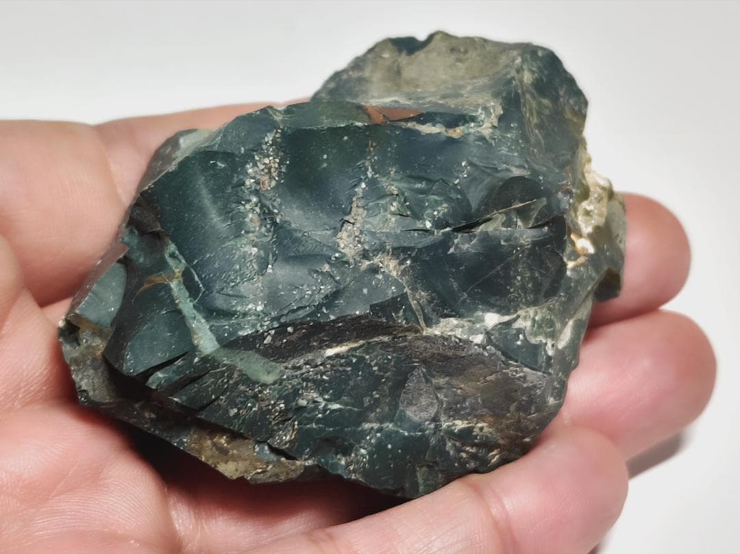 M-72 出雲石 118g 碧玉 瑪瑙 原石 鑑賞石 自然石 誕生石 鉱石 鉱物