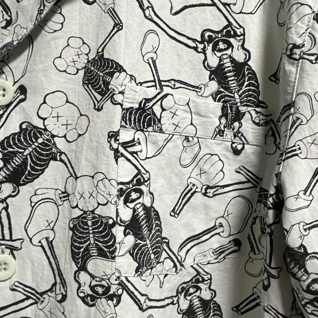 KAWS ✖︎ Cactus Plant Flea Market 長袖シャツ
