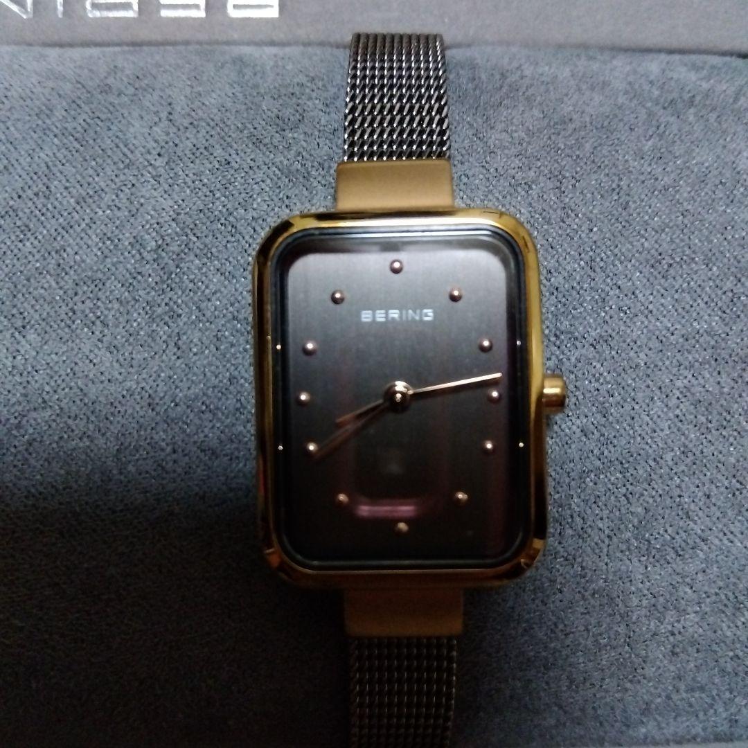 BERING ゴールドメッシュ腕時計とブレスレット