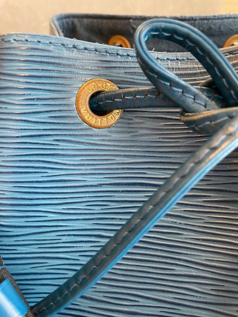 ⭐︎Louis Vuitton⭐︎エピ バッグ ハンドバッグ ヴィトン