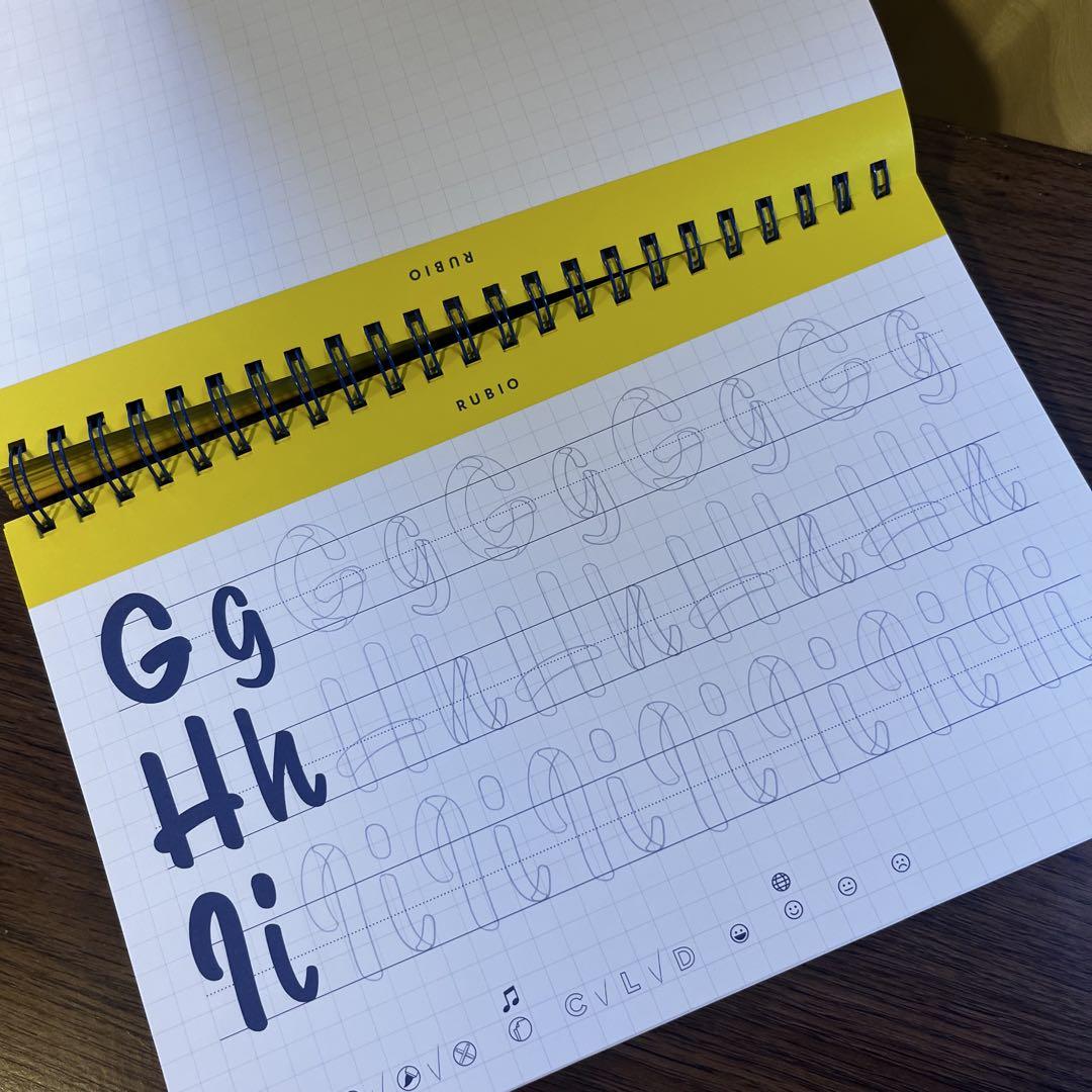 カリグラフィーブック、RUBIO CUADERNO DE LETTERING