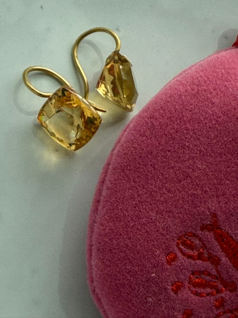 マリーエレーヌドゥタイヤック シトリンピアス K22 MHTMARIE HELENE DE TAILLAC