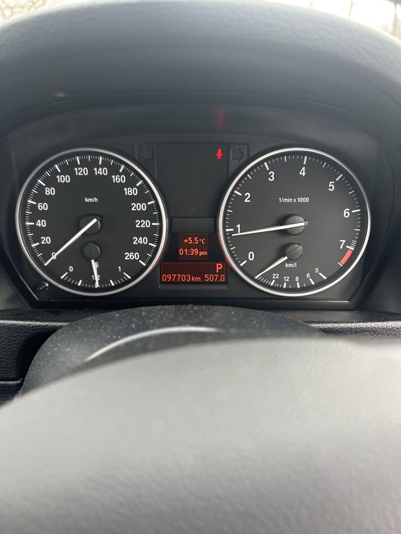 BMW X1 4WDツインターボ
