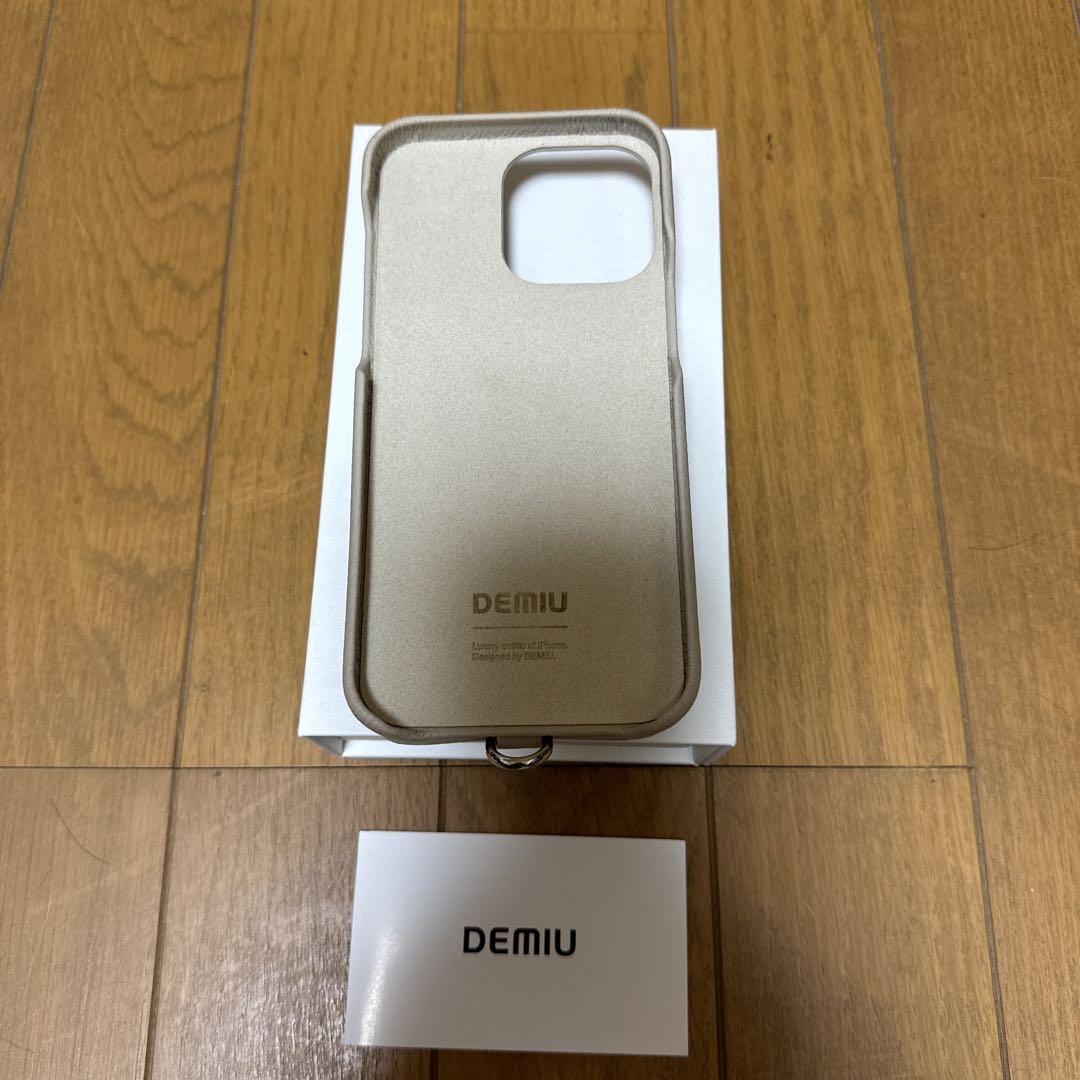 Nananaデミュウ BALLON iPhone15ProMax ベージュ