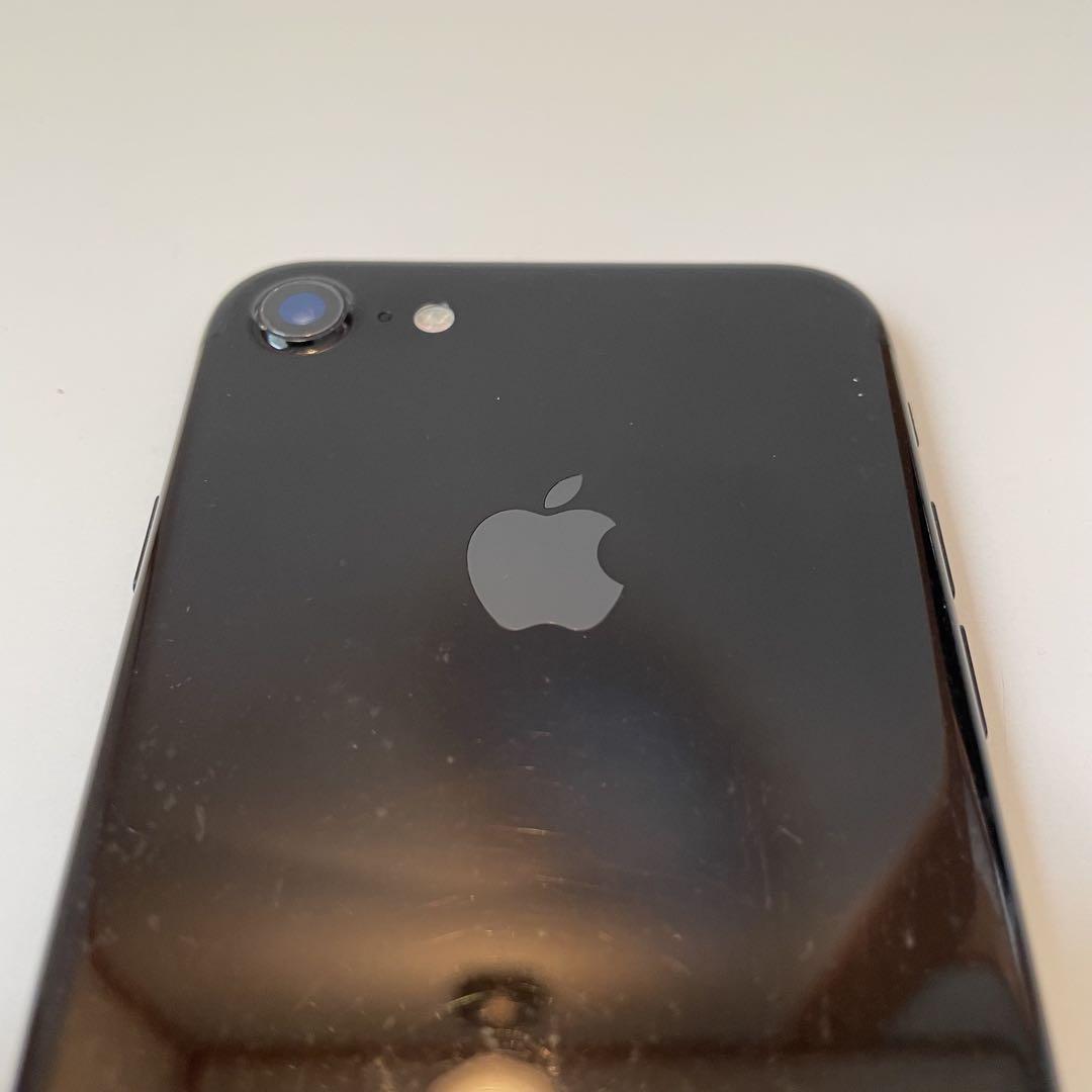 iPhone 7 ブラック128GB SIMフリー バッテリー新品 333 iPhone7 128GB ブラック/シムフリー/大容量新品バッテリー