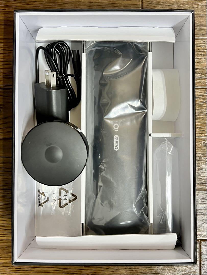 BRAUN Oral-B iO10 コズミックブラック 電動歯ブラシ 本体