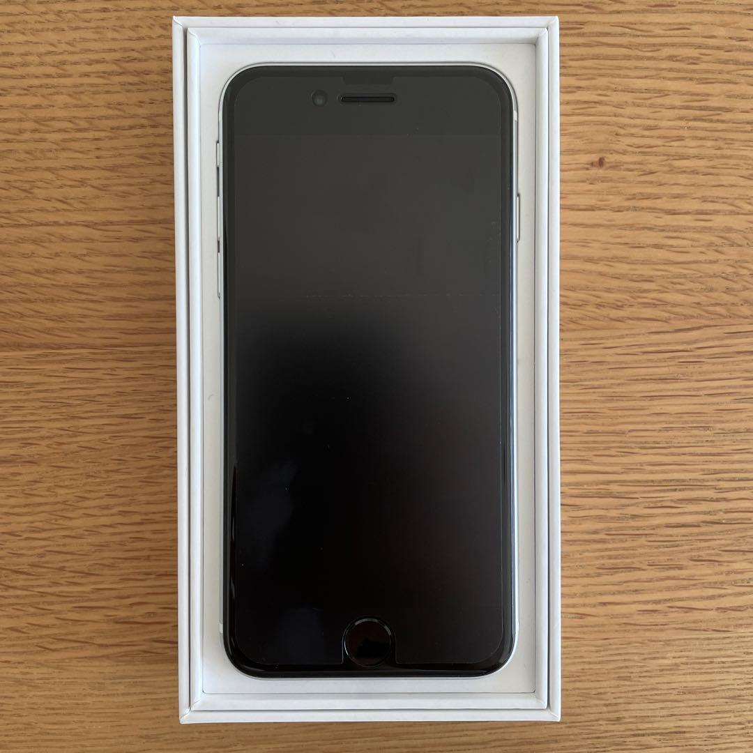 スマートフォン本体 iPhone SE 第2世代 64gb ホワイト simフリー