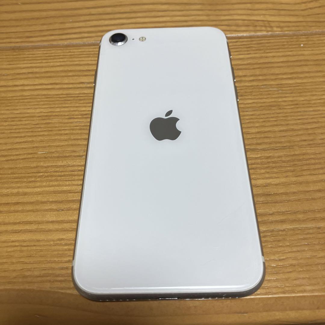 お値下げしました。　iPhone SE 第3世代　SIMフリー　スターライト