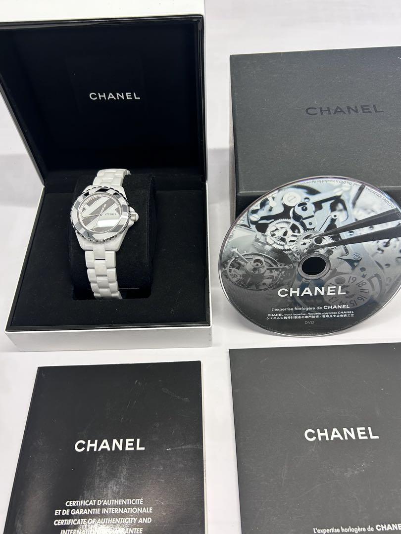 CHANEL J12 アンタイトル限定品
