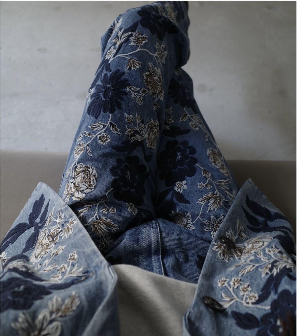 今期 新品！ CLANE FLOWER EMBROIDERY PANTS 刺繍