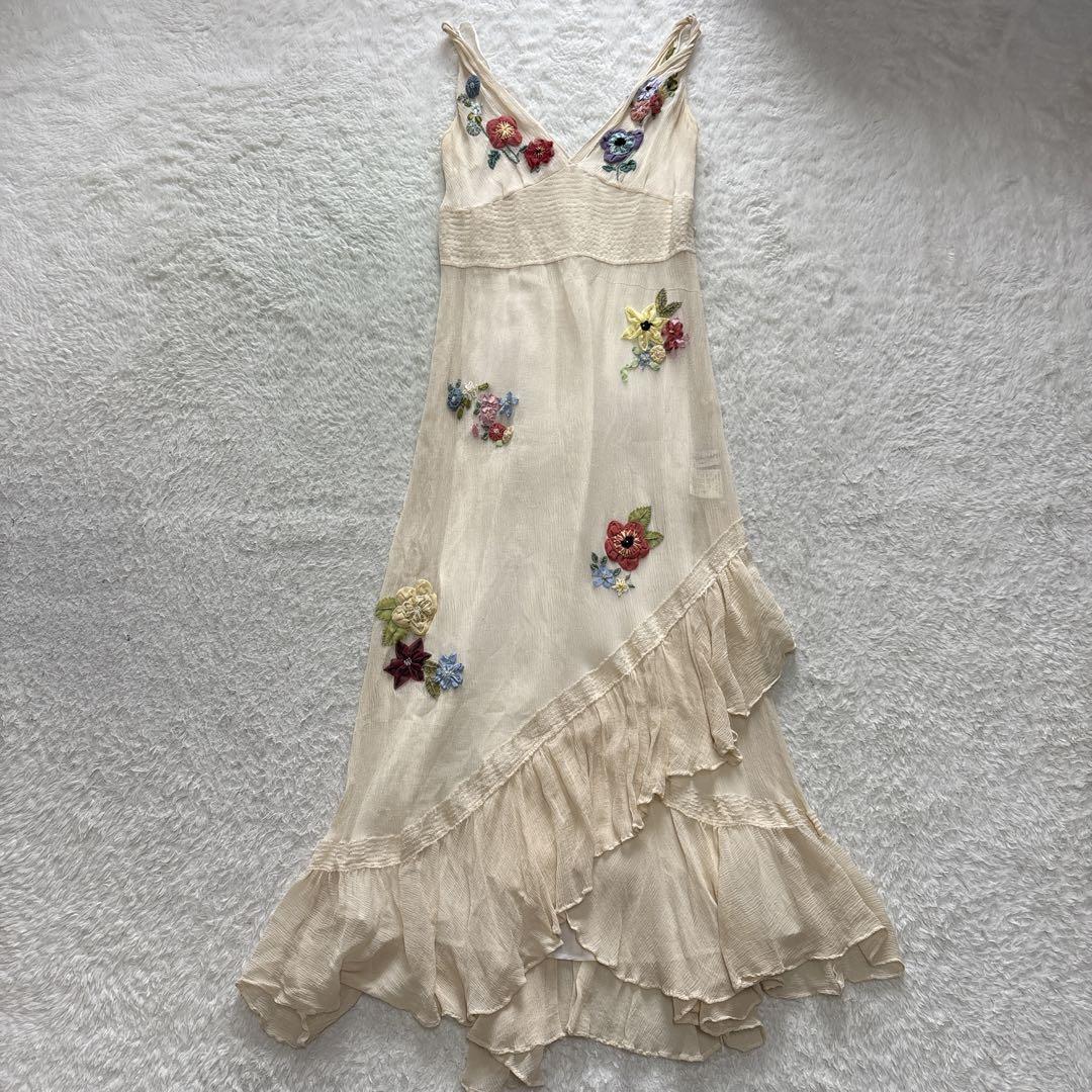ケイタマルヤマ　ロングシルクドレス　フラワーモチーフ　ラッフルフリル