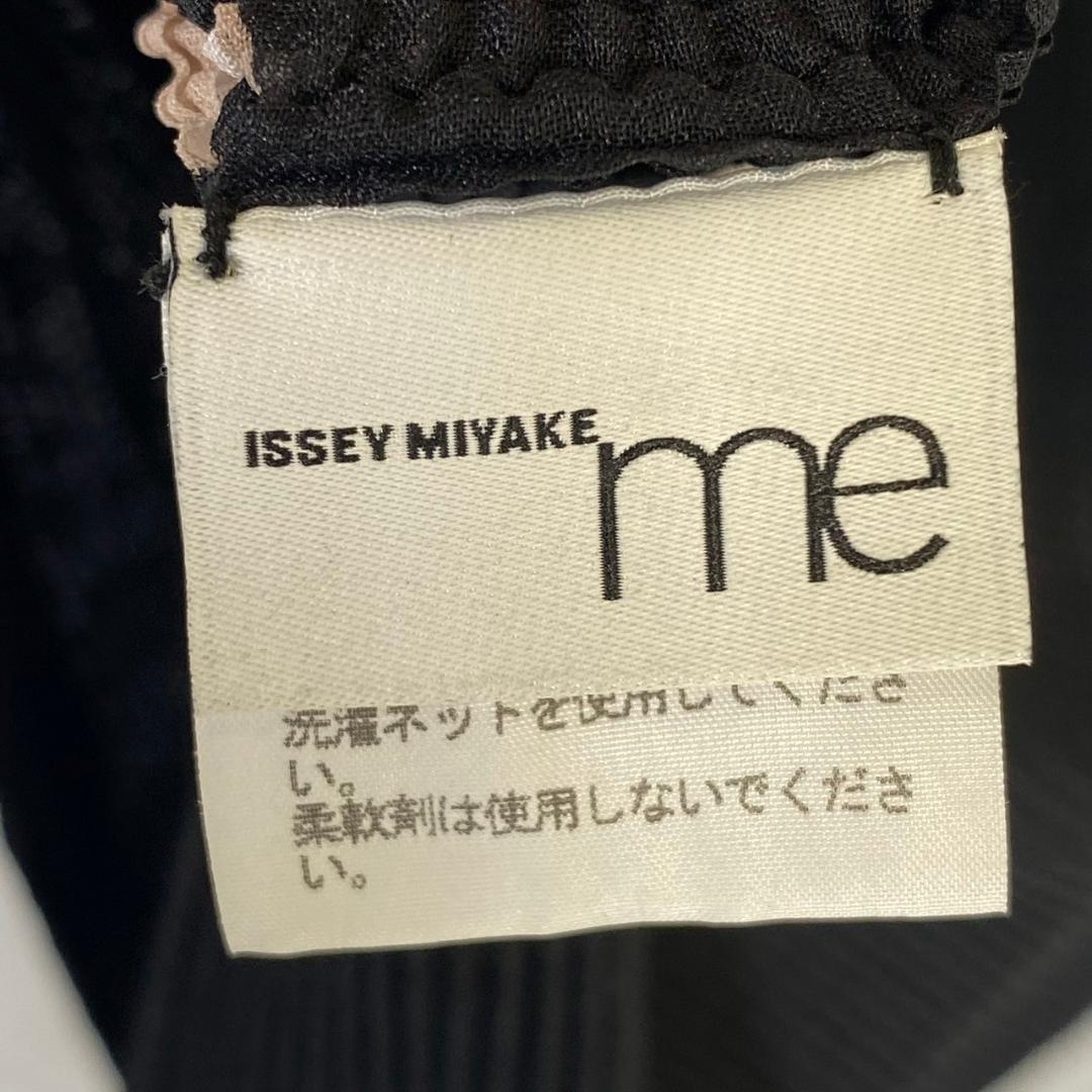 ISSEY MIYAKE me』イッセイミヤケミー 総柄半袖Tシャツ