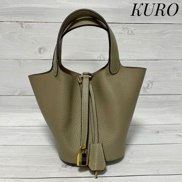 ります 高級本革 バケツバッグ ピンクの通販 by Re:nks-本革レザー