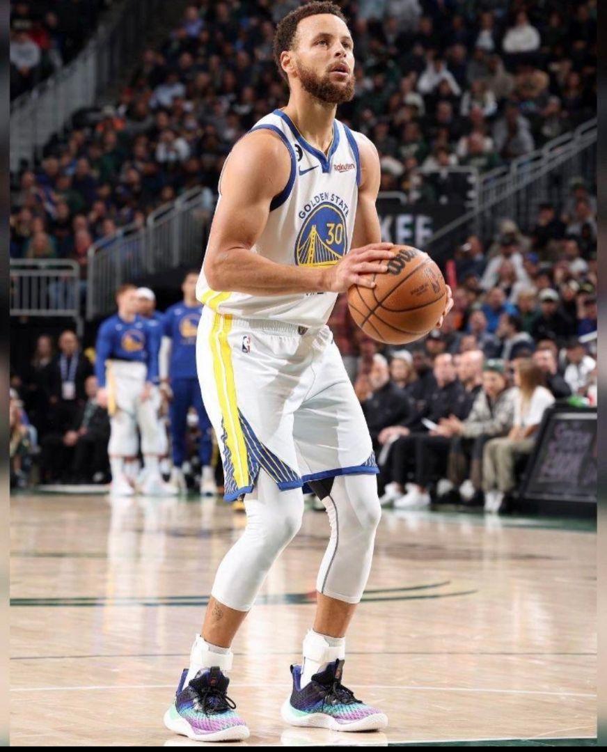 CURRY 10