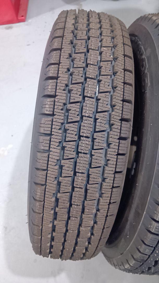 145/80R12 LT　ブリヂストン　W300　スタッドレス　４本