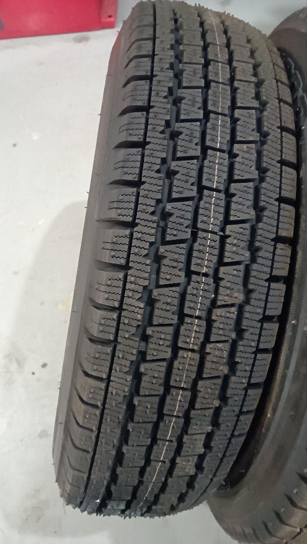 145/80R12 LT　ブリヂストン　W300　スタッドレス　４本