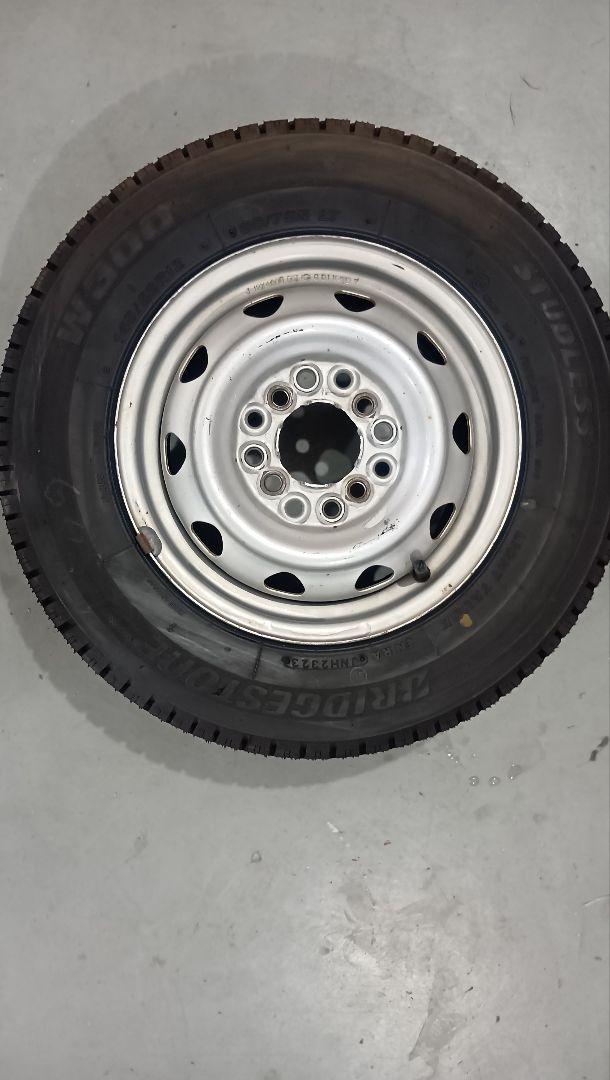 145/80R12 LT　ブリヂストン　W300　スタッドレス　４本