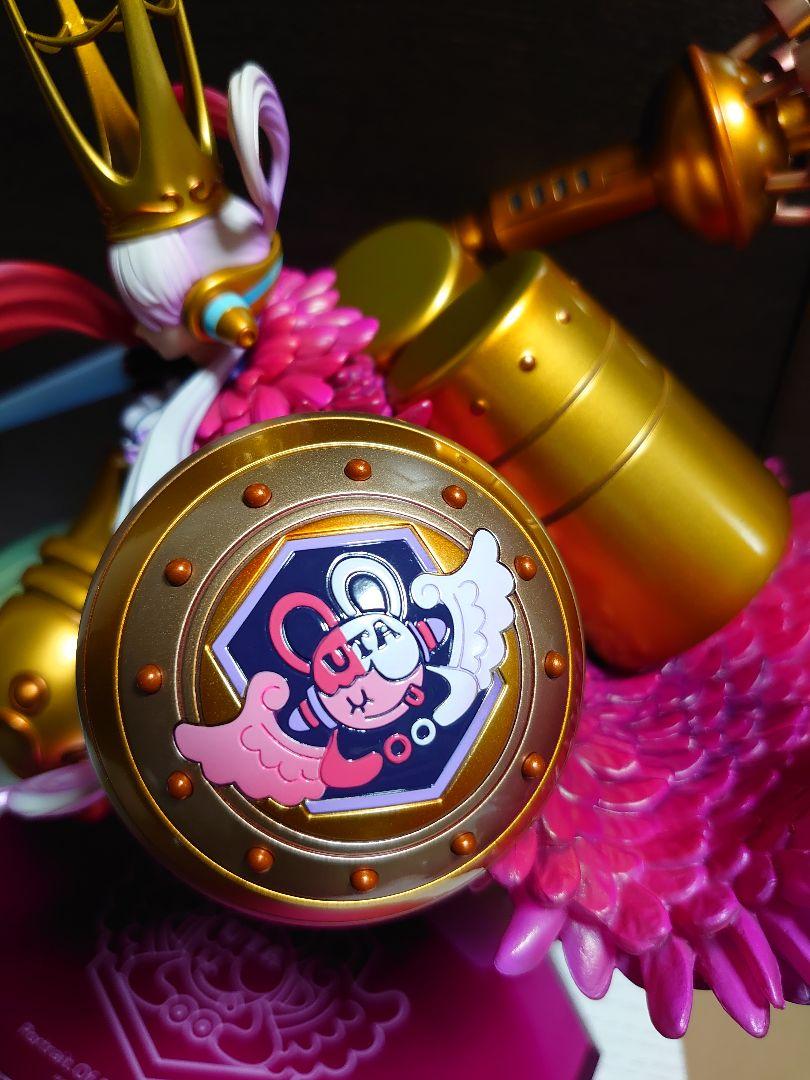 ONE PIECE FILM RED』ルフィ＆ウタの描き下ろしも！ 「MORE」9月