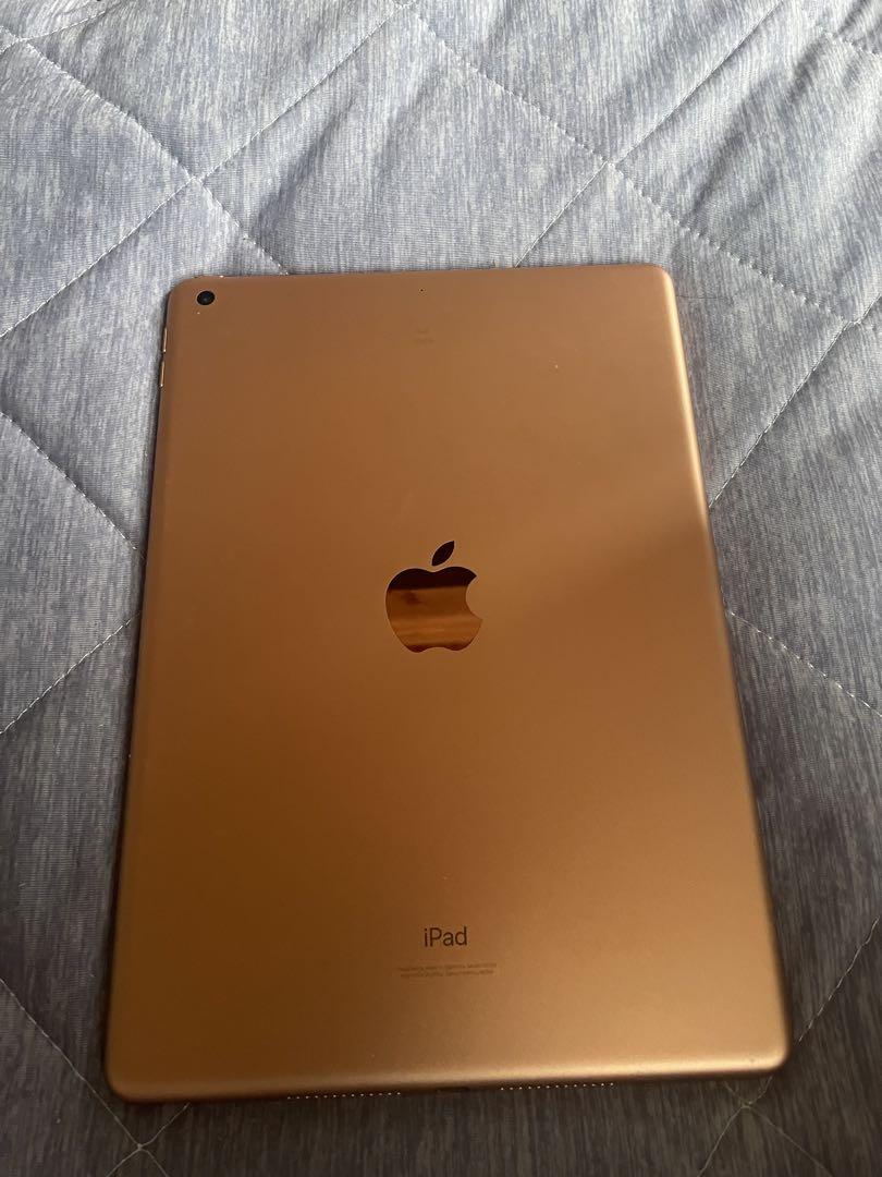 iPad 第８世代　本体