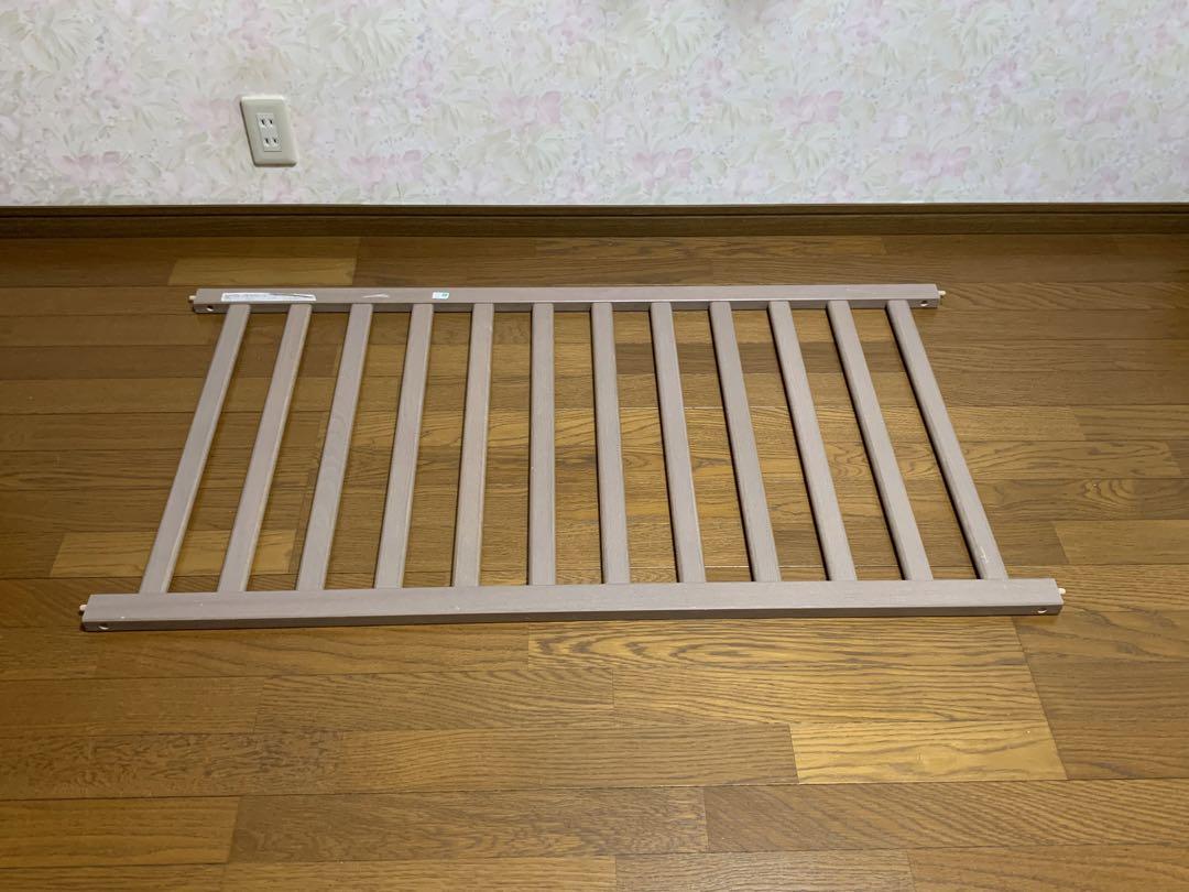 ベビーベッド　組み立て式