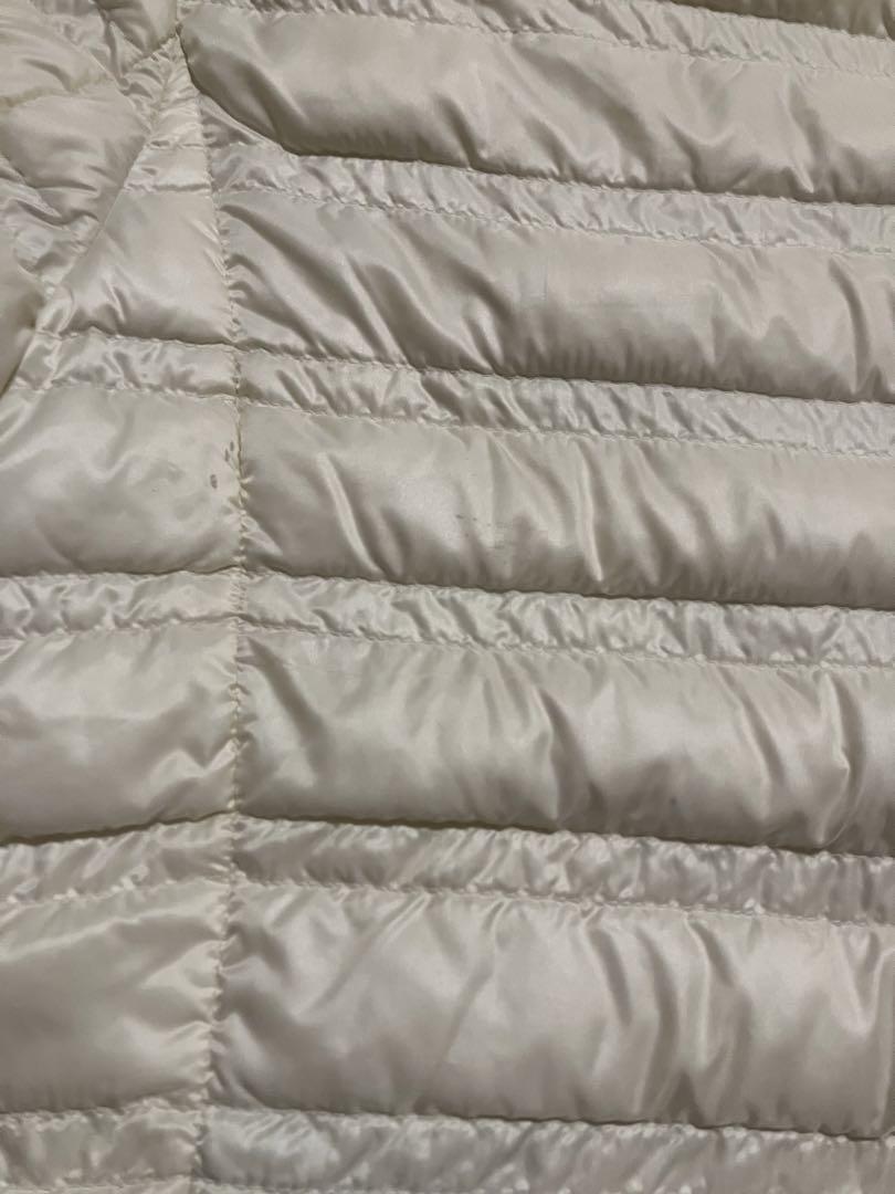 Moncler モンクレール　フリルギャザーノーカラーライトダウンジャケット