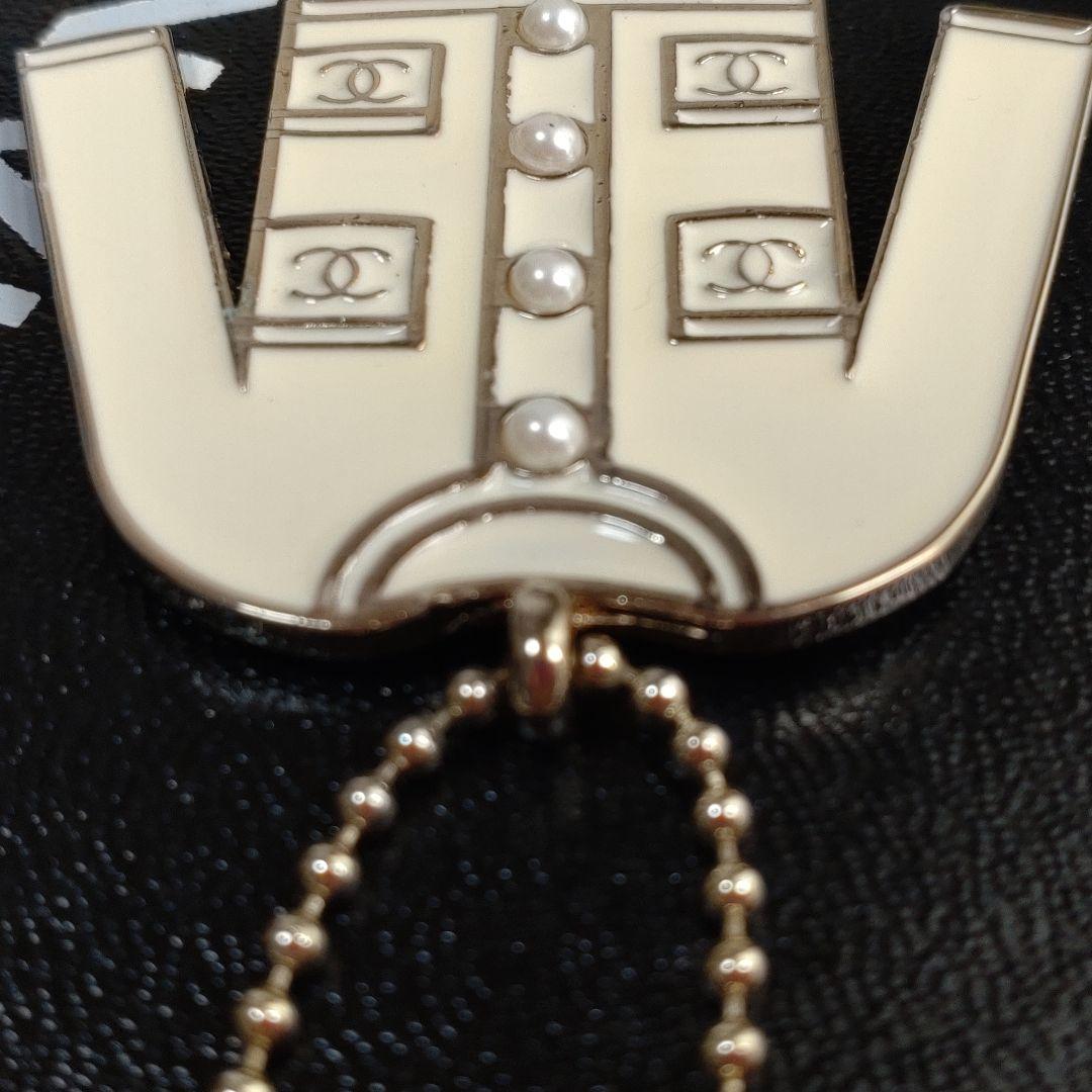 CHANEL ココマーク キーチャーム キーホルダー ジャケット パール CC