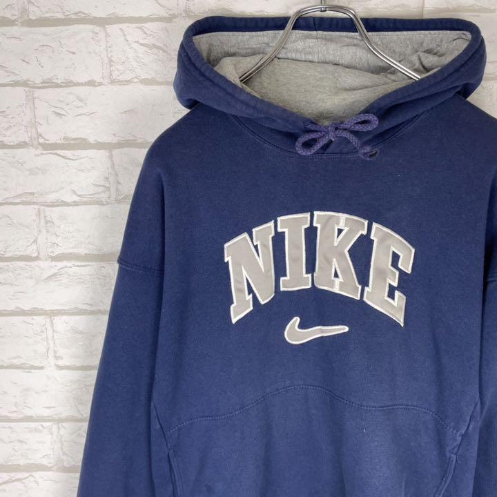 最高級のスーパー ナイキ NIKE パーカー センター 刺繍 紺色 ネイビー 終売品 【入手困難】90's 銀タグ ネイビー プルオーバー スウェット NIKE スウェット