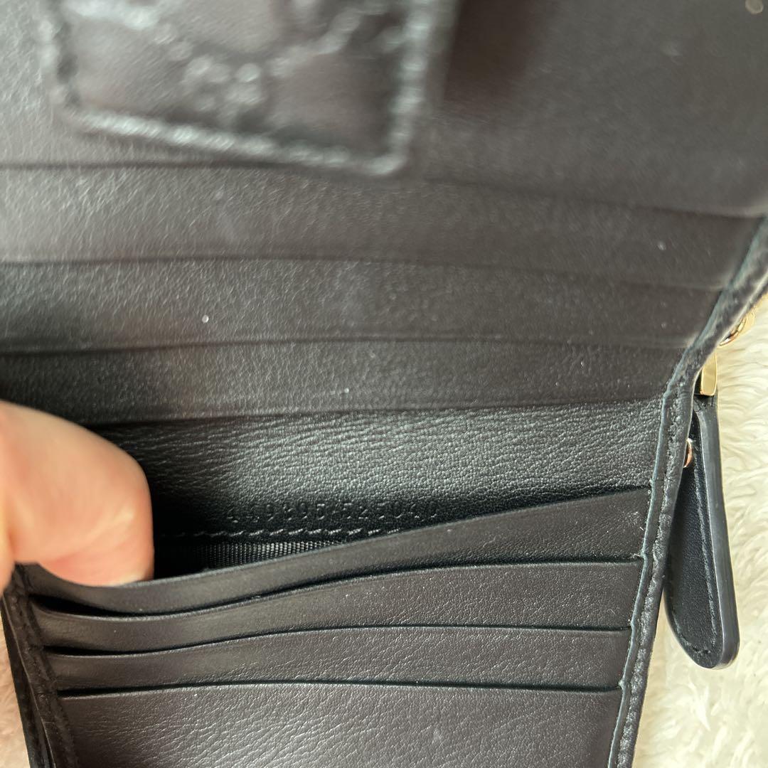 GUCCI 折り財布 ブラック ラウンドファスナー