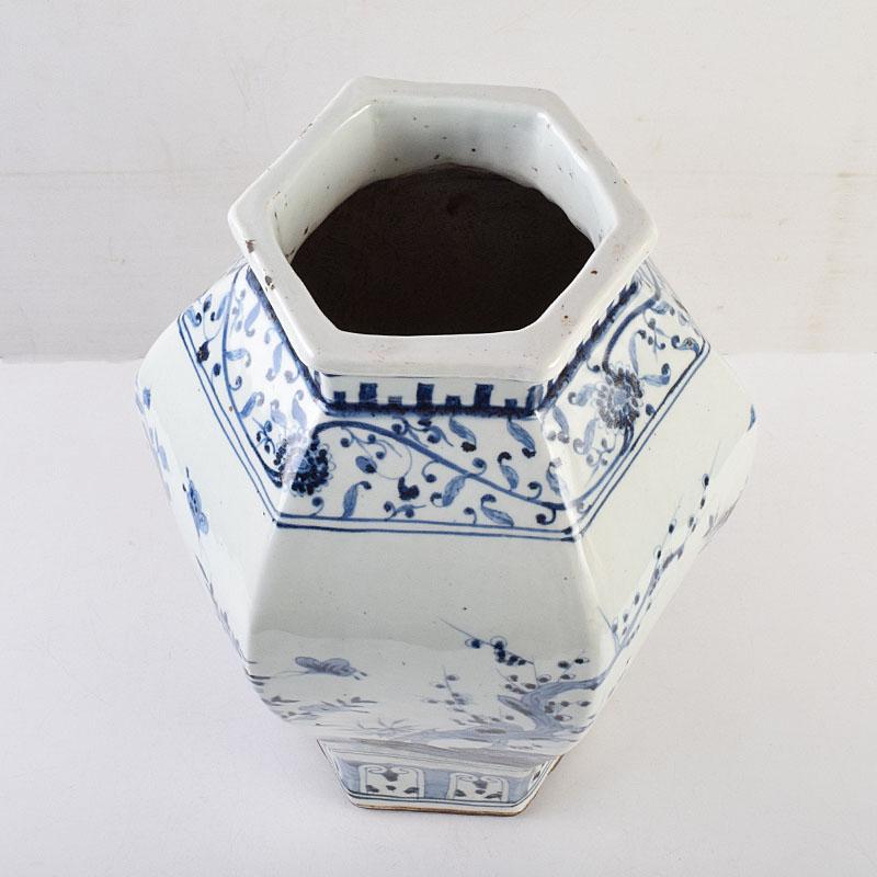 中国　大清乾隆年製　青花花文　六角大瓶　花瓶　壺　D　8941A 中国 大清乾隆年製 青花花文 六角大瓶 花瓶 壺 D 8941A - メルカリ