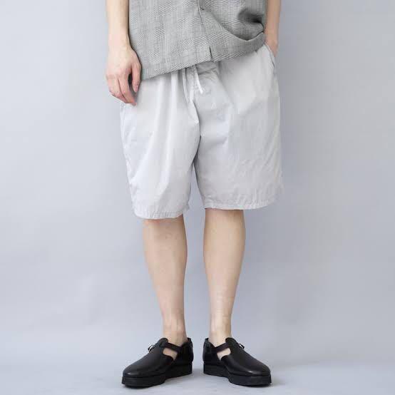 定番 ATON SHORTS WIDE EASY NYLON DYE NATURAL - ショートパンツ 日本製・高品質 ATON エイトン リモンタナイロン イージー ワイドショーツ 新品 ショートパンツ