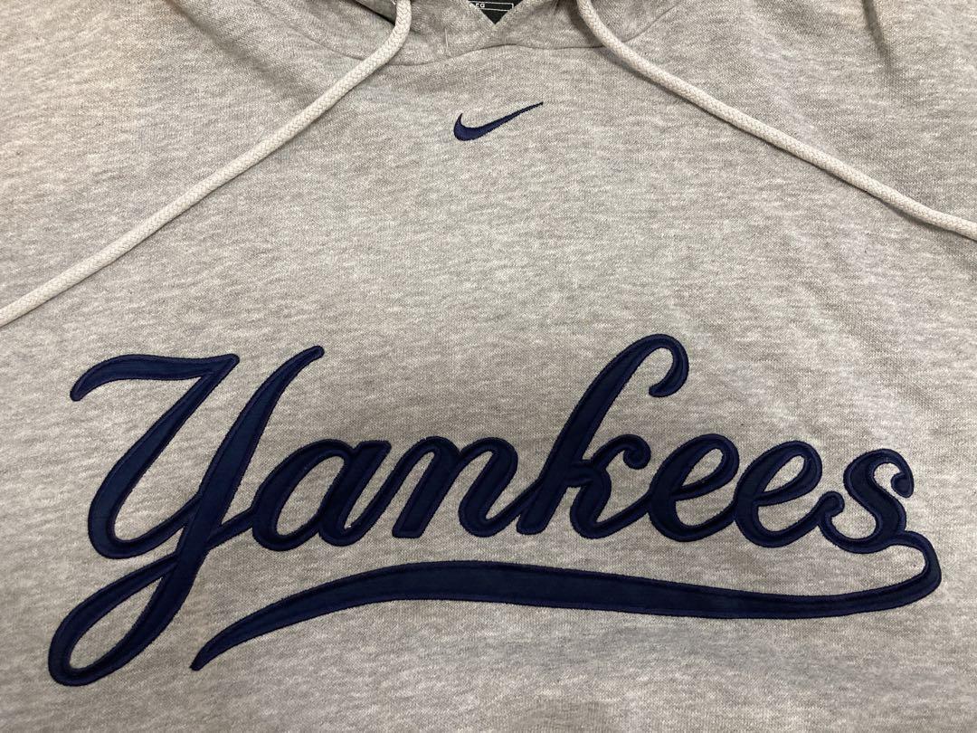 【入手困難】Nike NY Yankees VINTAGE MLB HOODIE