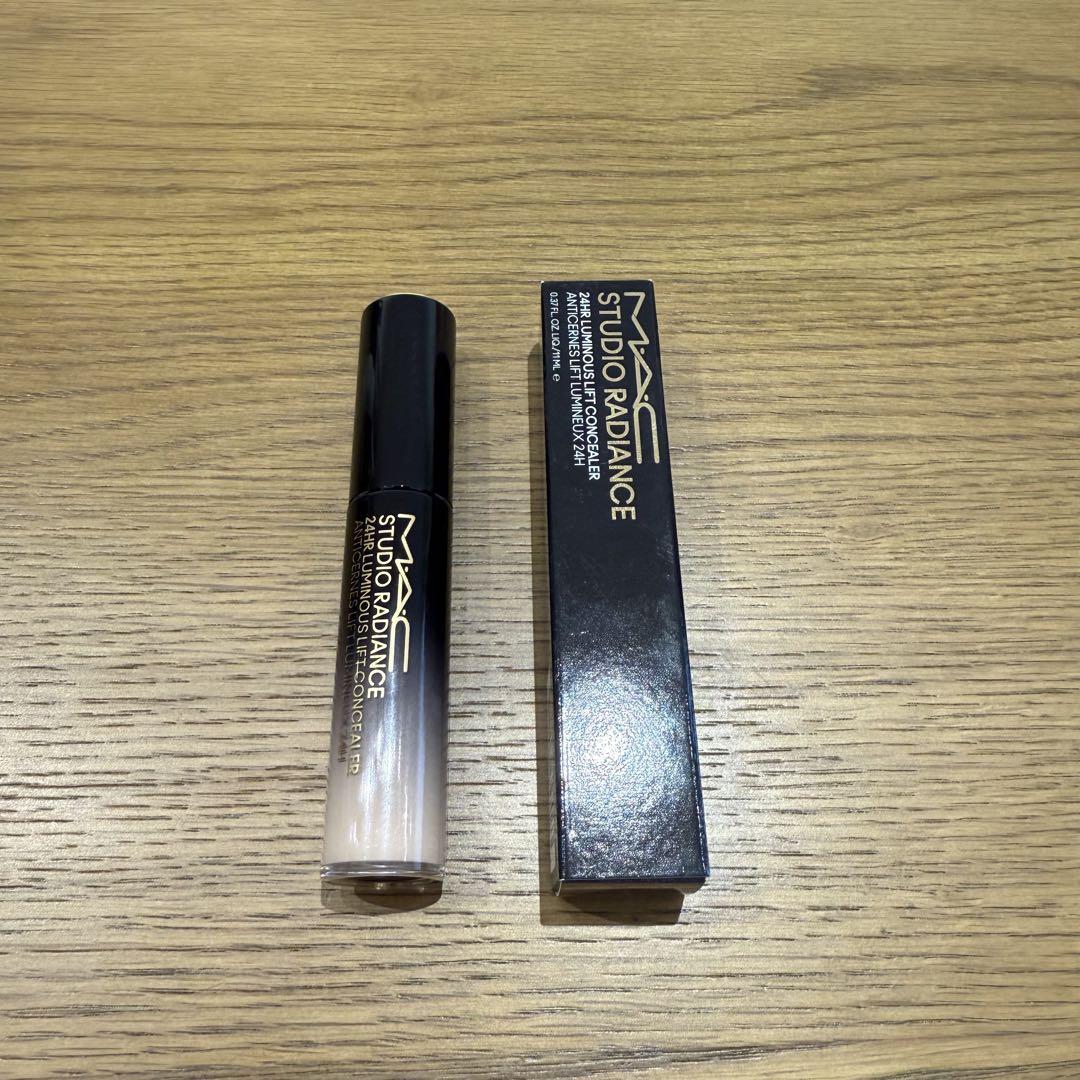 【新品】MAC スタジオラティアンス 24ルミナスコンシーラー NC10