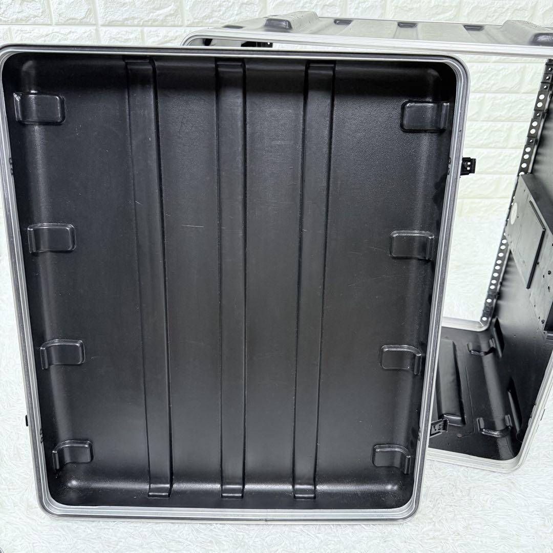 SKB ラックケース　12U 樹脂製 良品　軽量　丈夫