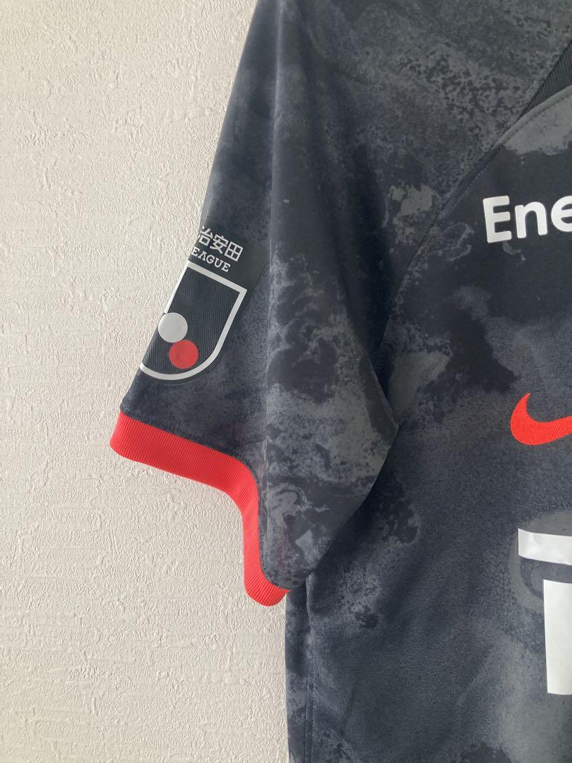 ☆美品☆送料無料☆NIKE(ナイキ)浦和レッズユニフォーム☆前田直輝選手☆