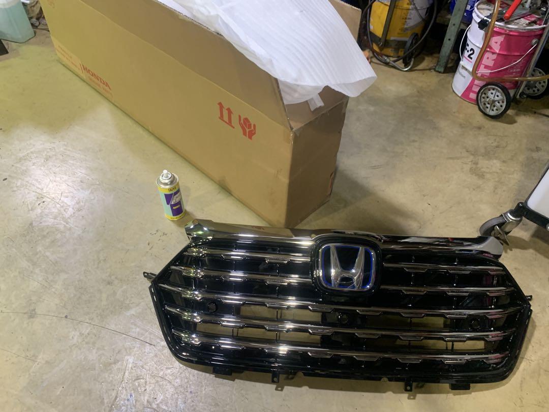 Honda フロントグリル 71120-T6A-N51ZA