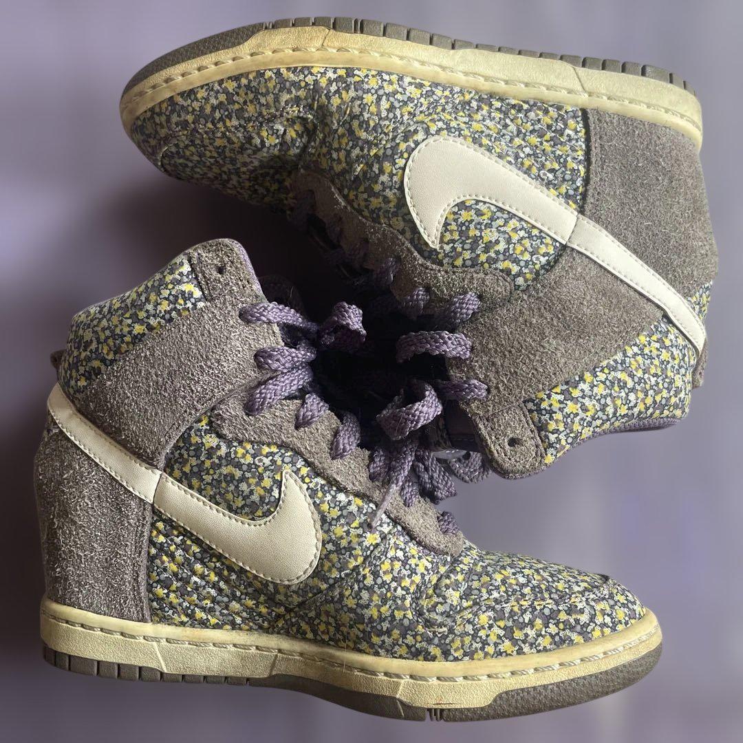 NIKE フラワーパターン スニーカー 27.5