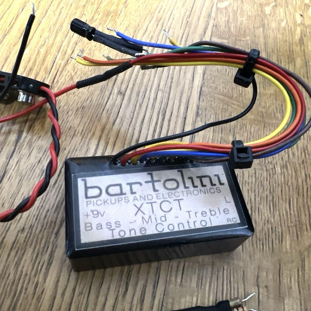BARTOLINI ( バルトリーニ ) XTCT ベース プリアンプ
