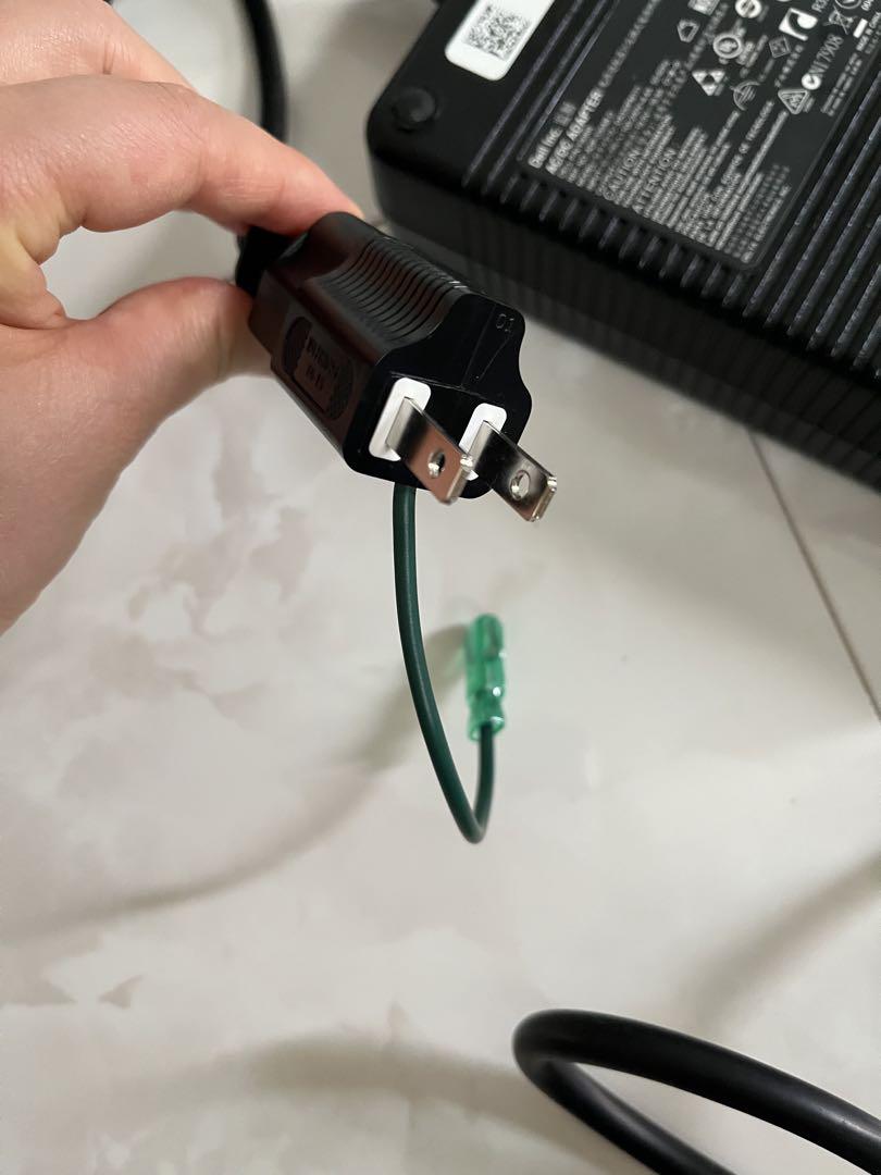 【純正品】Dell Alienware Y90RR 330W ACアダプタ充電器 純正品】Dell Alienware Y90RR 330W ACアダプタ充電器Ω